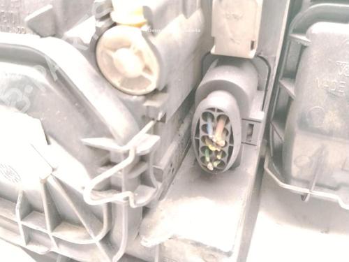 Left headlight AUDI A4 B6 (8E2) 2.5 TDI quattro | BP38615646C28 - Image 4
