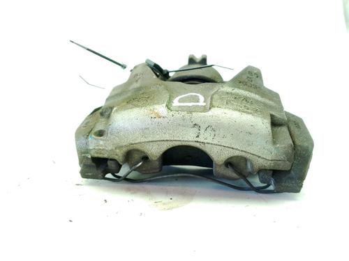 right-front-brake-caliper-nissan-juke-f16_-2019-38589539 main image