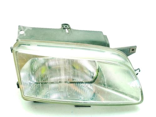 Used Right headlight CITROËN BERLINGO / BERLINGO FIRST MPV (MF_, GJK_, GFK_) 1.9 D (MFDJY) (68 hp) 31181533