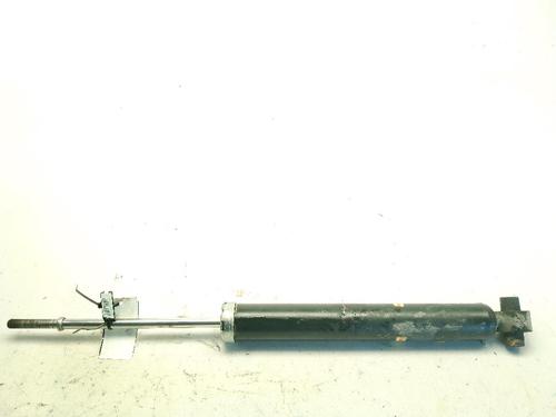 Used Right rear shock absorber TOYOTA AURIS (_E18_) 1.2 (NRE185_, NRE185R) (116 hp) 23999962