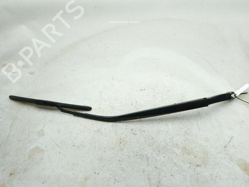 front-windshield-wiper-arm-toyota-corolla-saloon-_e21_-2019-24546502 main image