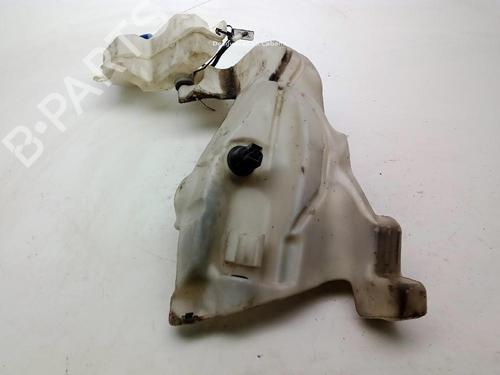 Used Windscreen washer tank SEAT EXEO ST (3R5) 2.0 TDI (120 hp) 26195107