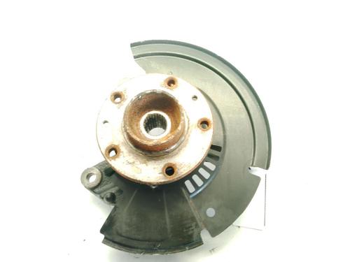 Used Left front steering knuckle NISSAN JUKE (F16_) 1.0 (114 hp) 25303243