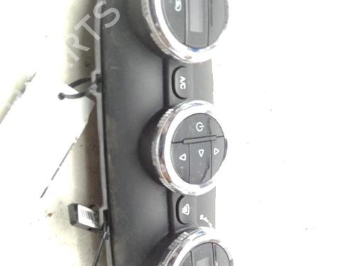Used Climate control Climate control IVECO DAILY VI Van 35S17, 35C17, 40C17, 50C17, 55C17, 60C17, 65C17, 70C17 (170 hp) 36255309 36255309