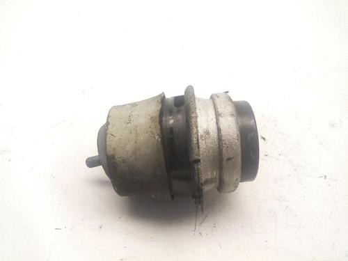 Used Engine mount Engine mount VW TOUAREG (7LA, 7L6, 7L7) 3.0 V6 TDI (240 hp) 18368304 18368304
