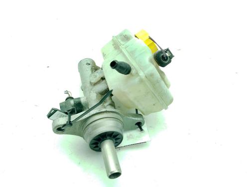 brake-master-cylinder-skoda-fabia-iii-nj3-2014-2015-2016-2017-2018-2019-2020-2021-32079415 main image