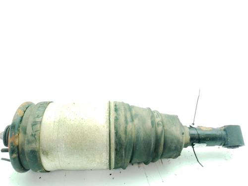 Used Right rear shock absorber Right rear shock absorber LAND ROVER RANGE ROVER SPORT I (L320) 2.7 D 4x4 (190 hp) 30146202 30146202