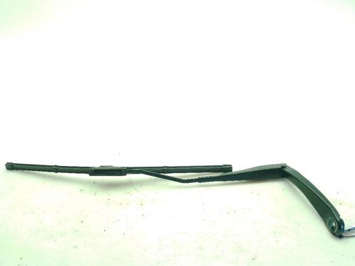 front-windshield-wiper-arm-dacia-sandero-ii-2012-36663035 main image