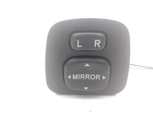 mirror-switch-toyota-aygo-_b4_-2014-36595582 main image
