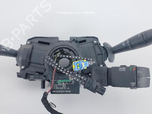 Used Headlight switch Headlight switch RENAULT TRAFIC III Van (FG_) 1.6 dCi 90 (FGME) (90 hp) 39580669 39580669