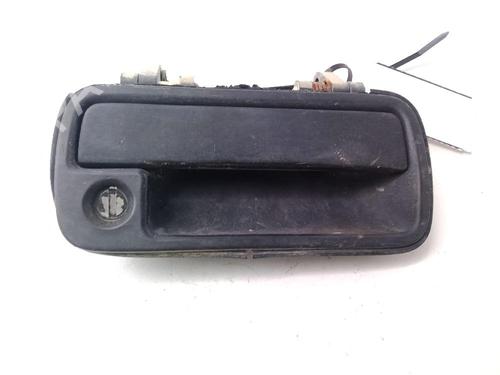 Used Front right exterior door handle Front right exterior door handle SUZUKI VITARA (ET, TA, TD) 1.9 D All-wheel Drive (SE419TD) (75 hp) 33426371 33426371