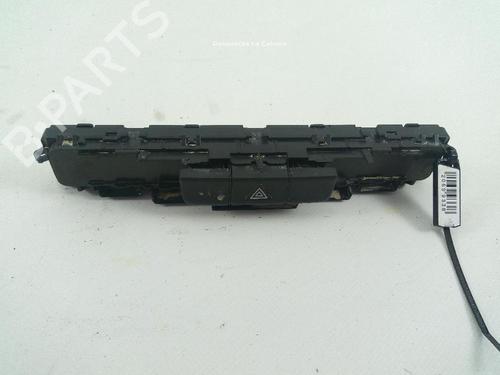 Used Warning switch MERCEDES-BENZ VITO Van (W447) 111 CDI (447.601, 447.603, 447.605) (114 hp) 18873316