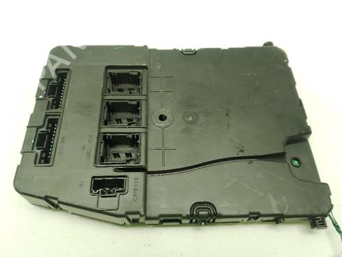Used Fuse box Fuse box RENAULT SCÉNIC II (JM0/1_) 1.5 dCi (JM02, JM13) (101 hp) 34645605 34645605