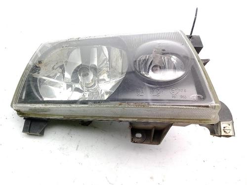 Used Right headlight NISSAN TERRANO II (R20) 2.7 TDi 4WD (125 hp) 30871990