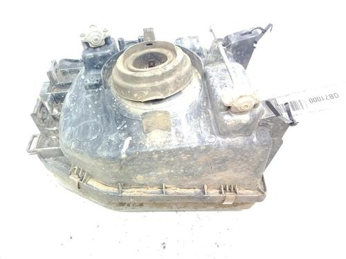 Left headlight MITSUBISHI PAJERO CLASSIC (V2_W, V6_W, V7_W) 2.5 TD (V24W) | BP29746661C28 