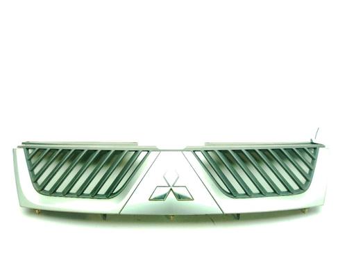 grille-mitsubishi-outlander-ii-cw_w-2005-2006-2007-2008-2009-2010-2011-2012-32227347 main image