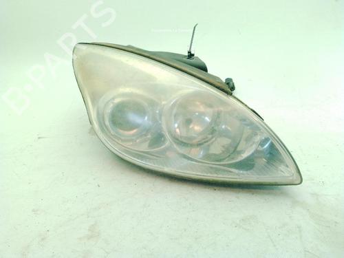 Used Right headlight HYUNDAI i30 (FD) 1.4 (105 hp) 26728595