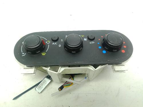 Used Climate control Climate control NISSAN NV300 Van (X82) 1.6 dci 120 (121 hp) 31915284 31915284
