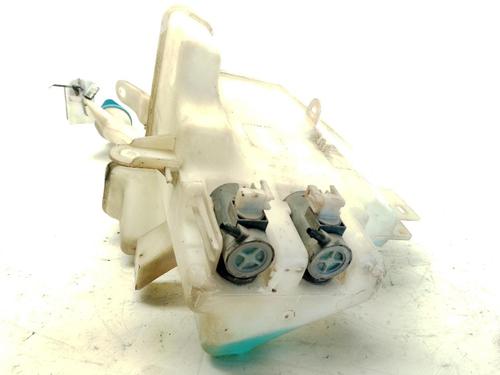 Windscreen washer tank SUZUKI GRAND VITARA II (JT, TE, TD) 1.9 DDiS All-wheel Drive (JT419, TD44, JB419WD, JB419XD,... | BP29908507C113