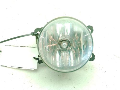 right-front-fog-light-smart-fortwo-coupe-453-2014-27451454 main image