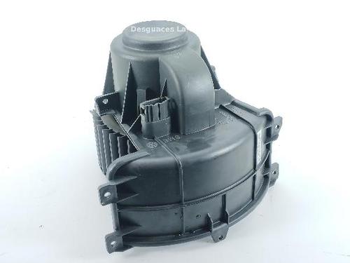 Varmeblæser VW MULTIVAN T5 (7HM, 7HN, 7HF, 7EF, 7EM, 7EN) 2.5 TDI (130 hp) 24042797
