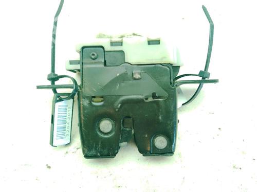 Used Tailgate lock RENAULT MEGANE II (BM0/1_, CM0/1_) 1.6 16V (BM0C, CM0C) (113 hp) 24043260