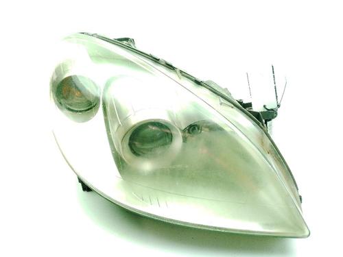 Used Right headlight MERCEDES-BENZ B-CLASS Sports Tourer (W245) B 200 CDI (245.208) (140 hp) 32079599