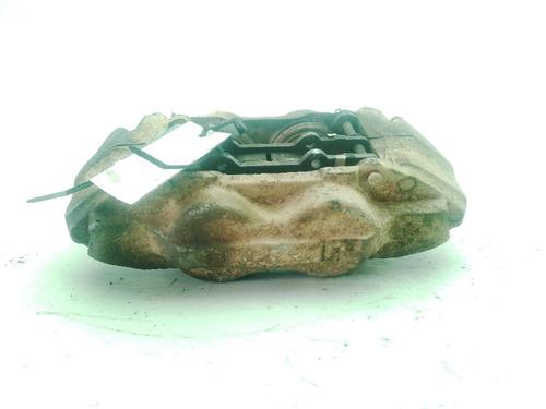 Used Right front brake caliper TOYOTA HILUX VIII Pickup (_N1_) 2.4 D (GUN112_, GUN122_, GUN135_, GUN120_, GUN135R,... (150 hp) 30146314