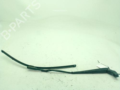 Used Front windshield wiper arm MERCEDES-BENZ VITO Bus (W639) 111 CDI (639.701, 639.703, 639.705) (109 hp) 29555124