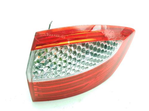 Used Right taillight FORD MONDEO IV Turnier (BA7) 2.0 TDCi (140 hp) 31848554