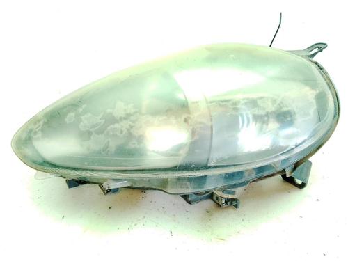 Used Right headlight Right headlight FIAT PUNTO (199_) 1.2 (199AYL1A, 199BYL1A) (67 hp) 26174223 26174223