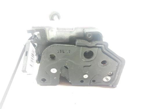Venstre bagtil lås AUDI A4 B9 (8W2, 8WC) 2.0 TDI 8X0839015E