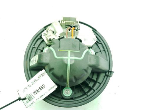 Heater blower motor BMW X1 (E84) sDrive 20 d | BP32008809M62