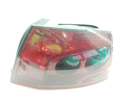 Høyre baklys PEUGEOT 407 (6D_) 2.0 HDi 135 (6DRHRH, 6DRHRE, 6DRHRG, 6DRHRJ) (136 hp) 30919805