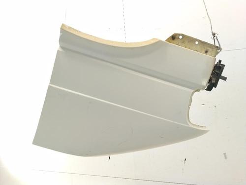 Forskærm venstre VW TRANSPORTER T4 Van (70A, 70H, 7DA, 7DH) 1.9 TD (68 hp) 31848339