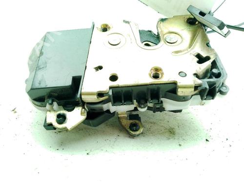 Front left lock PEUGEOT 406 Coupe (8C) 2.2 | BP24000307C98 