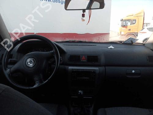 Left headlight SKODA OCTAVIA I Combi (1U5) 1.9 TDI | BP18360928C28 