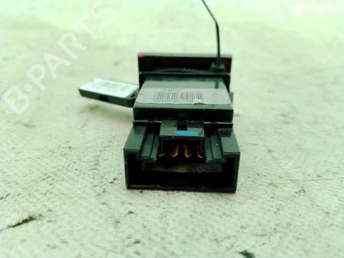 Warning switch HYUNDAI ix35 (LM, EL, ELH) 1.7 CRDi | BP27472830I22 - Image 2