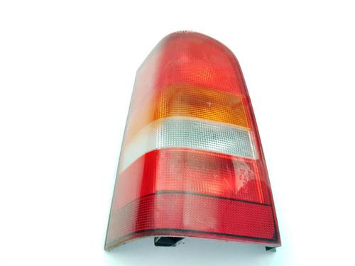 Venstre baglygte Venstre baglygte MERCEDES-BENZ VITO Bus (W638) 114 2.3 (638.134, 638.194) (143 hp) 32771610 32771610