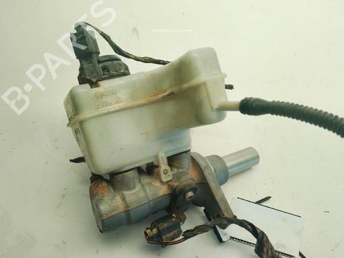 Used Brake master cylinder Brake master cylinder AUDI Q3 (8UB, 8UG) 2.0 TDI (140 hp) 25836315 25836315