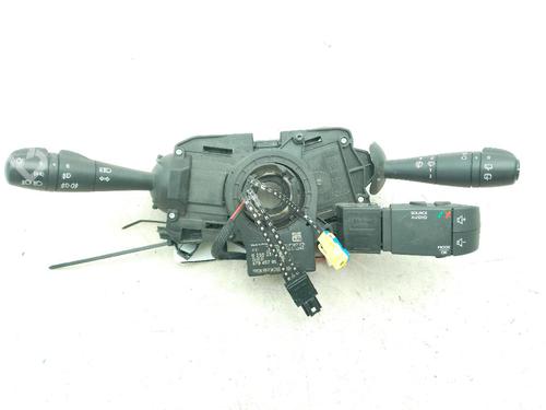 Used Headlight switch RENAULT CLIO IV (BH_) 1.2 16V (73 hp) 24048839