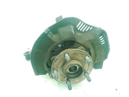 Used Left front steering knuckle TOYOTA AURIS (_E18_) 1.4 D-4D (NDE180_, NDE180R) (90 hp) 30844977
