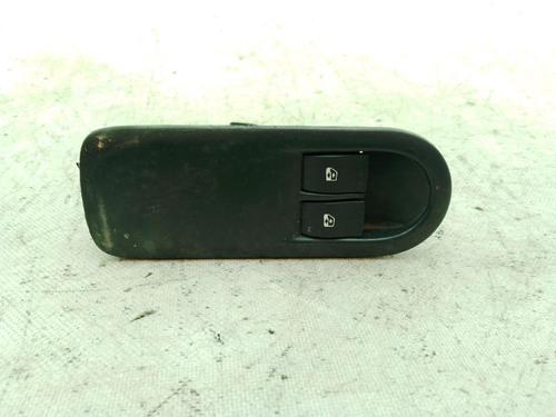 Used Left front window switch Left front window switch RENAULT MEGANE II (BM0/1_, CM0/1_) 1.5 dCi (BM1E, CM1E) (106 hp) 27450246 27450246
