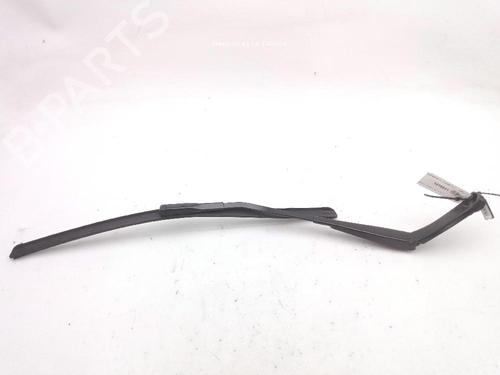 Used Front windshield wiper arm Front windshield wiper arm 39580106 39580106