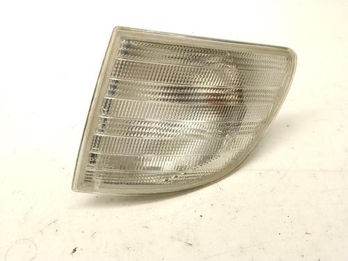 Used Left front indicator Left front indicator MERCEDES-BENZ V-CLASS (638/2) V 230 TD (638.274) (98 hp) 39021852 39021852