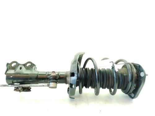 Used Right front shock absorber Right front shock absorber TOYOTA COROLLA Saloon (_E21_) 1.8 VVTi Hybrid (ZWE211) (122 hp) 33426088 33426088