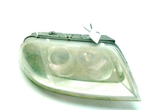 Używane Lampa przednia prawa VW PASSAT B5.5 (3B3) 1.9 TDI (130 hp) 30525735