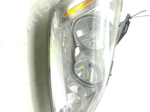 Used Right headlight Right headlight FORD FOCUS C-MAX (DM2) 2.0 (145 hp) 34237827 34237827