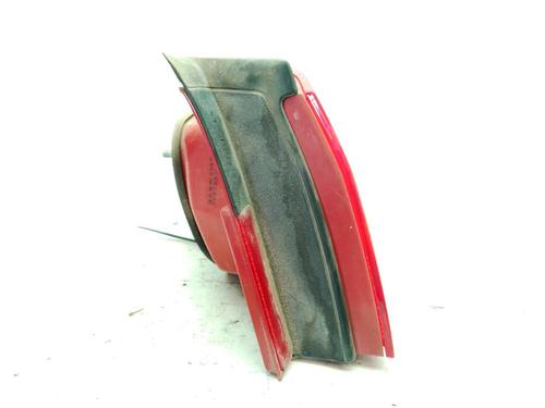 Right taillight VW PASSAT B6 (3C2) 2.0 TDI | BP38556200C35 - Image 2