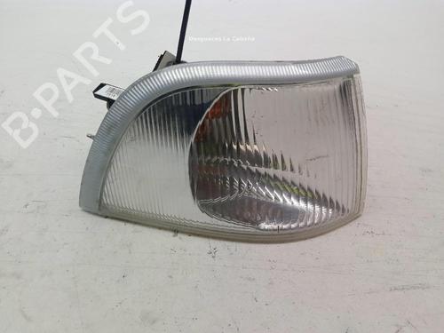 Used Right front indicator VOLVO V40 Estate (645) 2.0 T (160 hp) 30718440